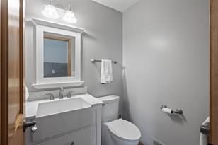 4748 Cumberland St - Photo 27