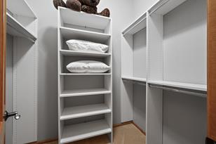 4748 Cumberland St - Photo 19