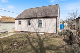 1688 Hyacinth Ave E - Photo 19