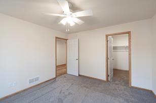 1142 Thomas Dr NE - Photo 11