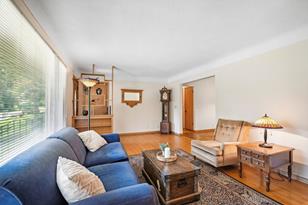 5445 Lakeview Ave - Photo 5