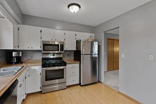 17627 Ionia Ct - Photo 3