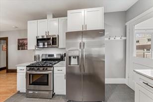 4505 Bryant Ave S - Photo 5