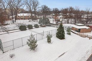 3675 Independence Ave S - Photo 17