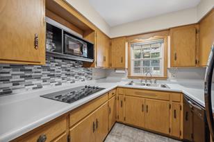 1130 Bliss Ln - Photo 3