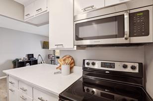 410 Groveland Ave - Photo 11