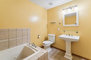 2021 Pheasant Run St - Photo 25