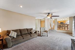 2021 Pheasant Run St - Photo 11