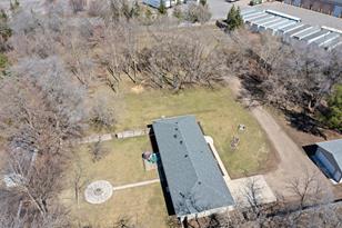 6526 W Broadway Ave - Photo 39