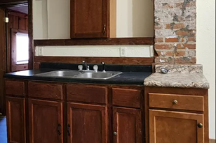 683 Van Buren Ave, Saint Paul MN  55104-1660 exterior