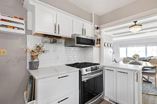 941 N Shore Ave - Photo 31