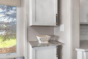 941 N Shore Ave - Photo 21