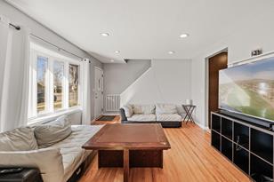 241 Ash St E - Photo 5