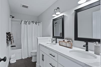 19820 Henning Avenue, Lakeville, MN 55044 - Photo 15