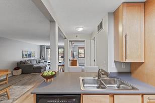 52 Groveland Terrace - Photo 3