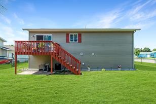 2841 Clara St - Photo 3