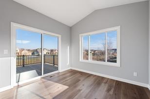 10701 Settlers Ln - Photo 3