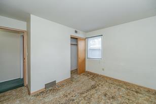 321 36th Ave NW - Photo 7