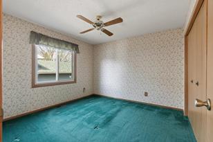 17447 Cherry Dr - Photo 3