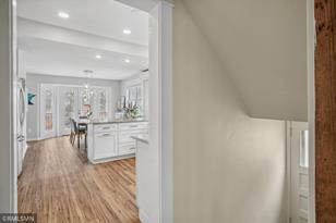 208 Victoria Street S - Photo 15