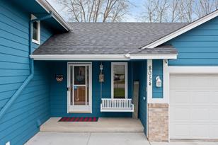 8054 Hayes St NE - Photo 5