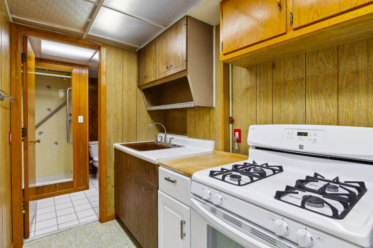 54 Manitoba Ave, Saint Paul MN  55117-5409 exterior