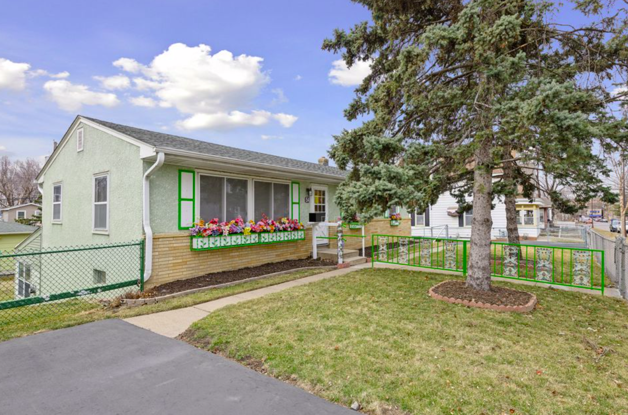 54 Manitoba Ave, Saint Paul MN  55117-5409 exterior