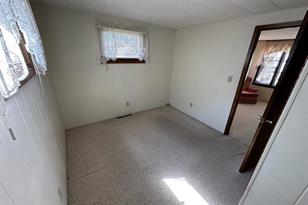 504 13th St SW - Photo 3