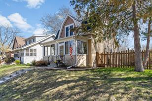 1794 Sheridan Ave - Photo 3