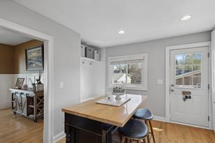 1794 Sheridan Ave - Photo 15