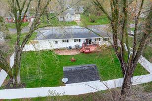 740 Newton St - Photo 21