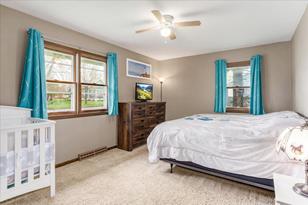 740 Newton St - Photo 9