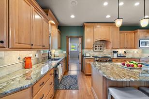 3004 Edgewater Dr - Photo 19