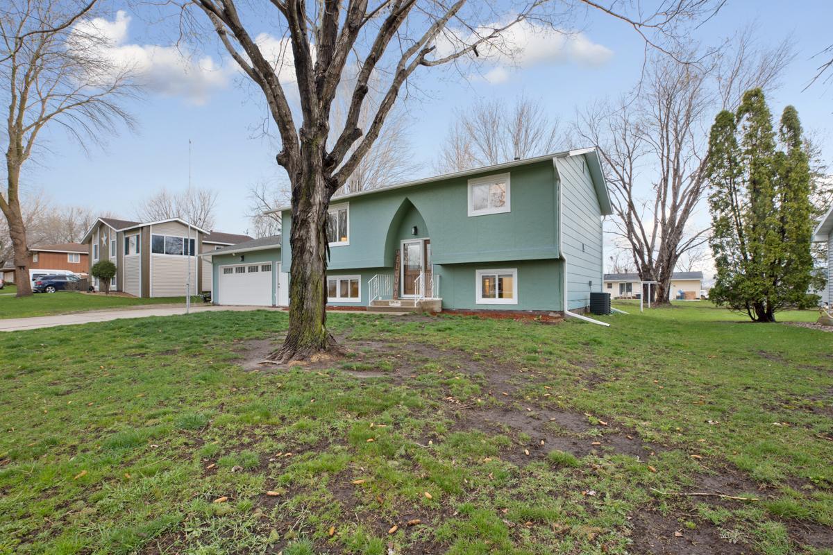 1424 Mitchell Dr, Faribault, MN 55021 MLS 6520981 Coldwell Banker