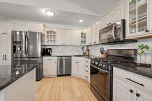 8968 Van Buren St NE - Photo 7
