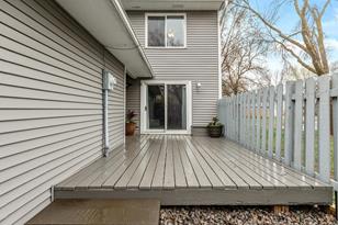 7678 Dunmore Rd - Photo 5