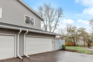 7678 Dunmore Rd - Photo 3
