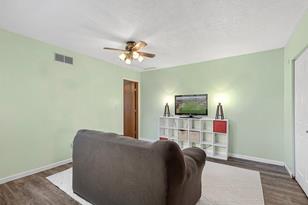 7678 Dunmore Rd - Photo 25