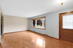 8646 Austin St NE - Photo 5