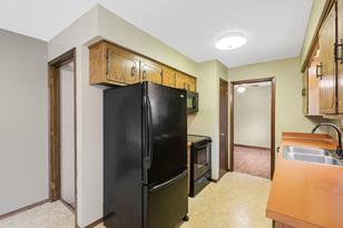 8646 Austin St NE - Photo 15