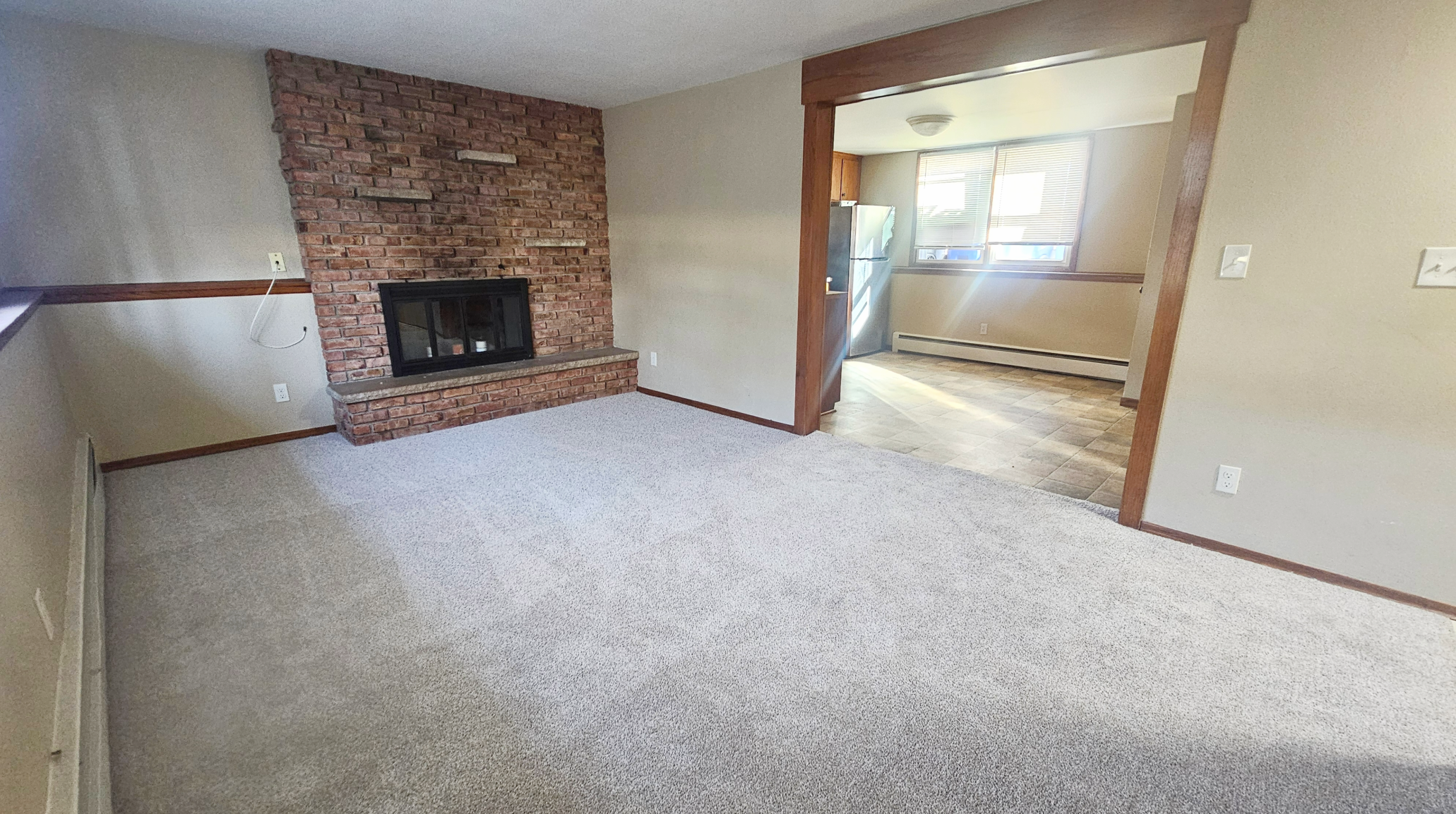 1596 Mclean Ave, Saint Paul MN  55106-6611 exterior