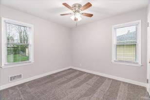 1704 Wilson Ave - Photo 7