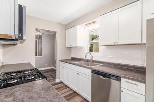 1704 Wilson Ave - Photo 3