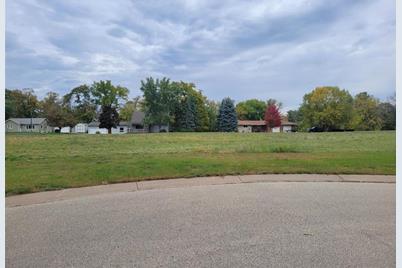 516 Clover Court, Lake City, MN 55041 - Photo 1