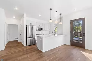 502 8th St S, Fargo,  58103 - Photo 17