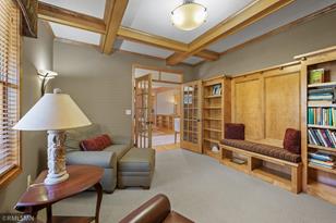 3327 Twin Lake Ct - Photo 9