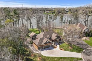 3327 Twin Lake Ct - Photo 57
