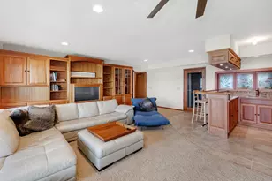 2179 River Rd S, Saint Mary's Point, MN 55043 - Photo 25