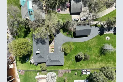 2179 River Road S, Saint Mary's Point, MN 55043 - Photo 27