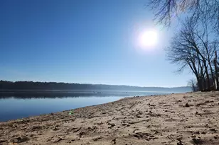 2179 River Rd S, Saint Mary's Point, MN 55043 - Photo 1